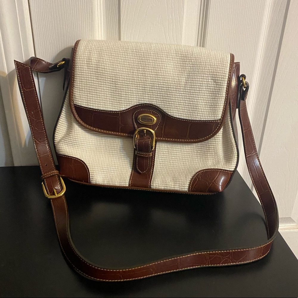 Carryland Bag